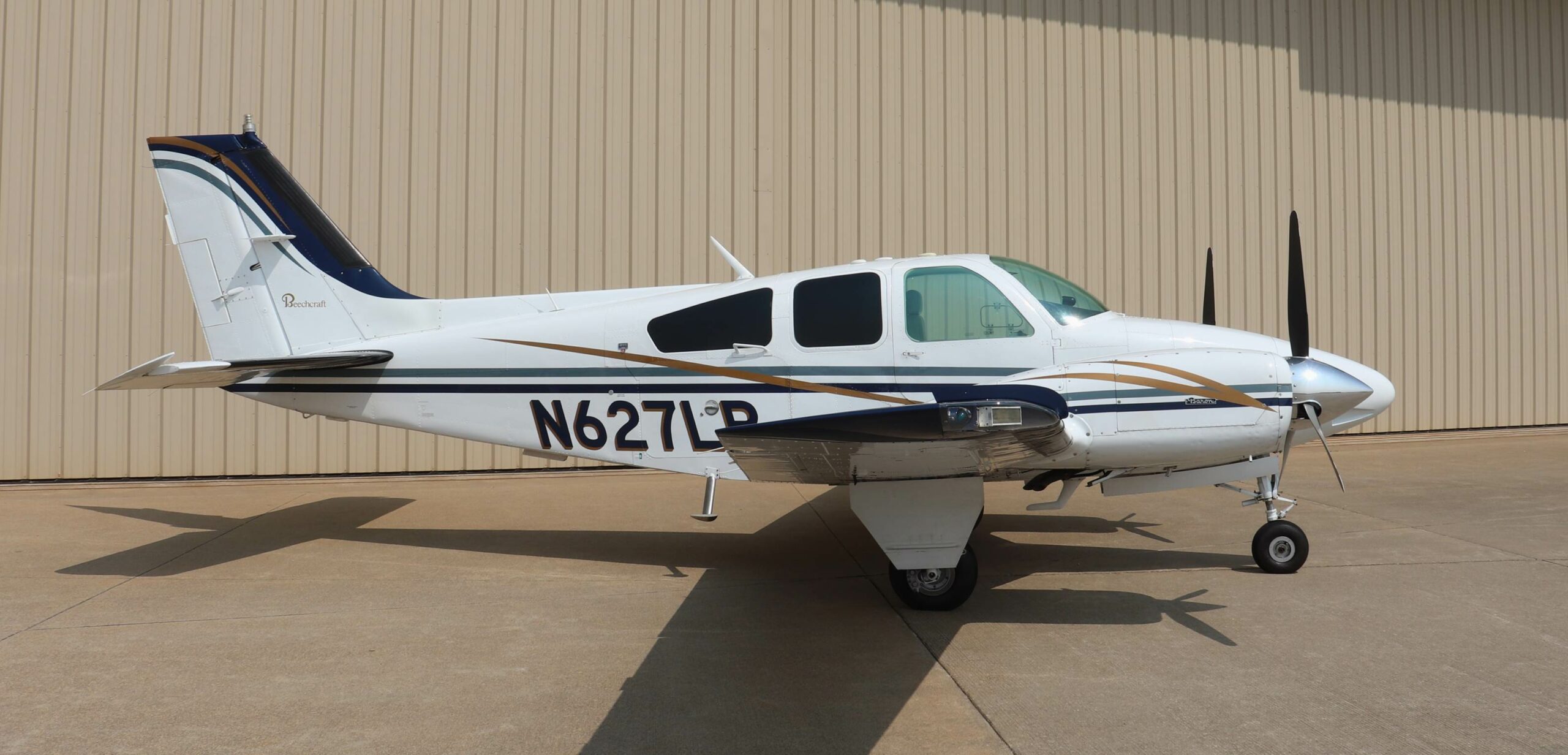 1980 Beechcraft B55 Baron Forsale Airmart (14)