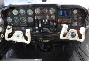 1972 Beech 58 Baron Forsale Airmart14