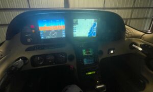 2004 Cirrus Sr22 Forsale Airmart11