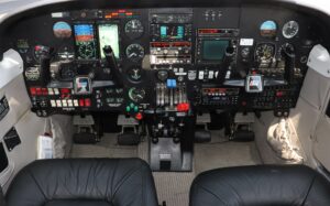 1993 Piper Seneca Iii Forsale Airmart (7)