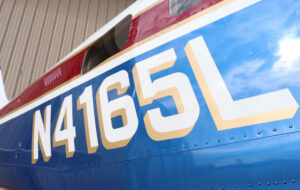 Right Tail Number N4165l