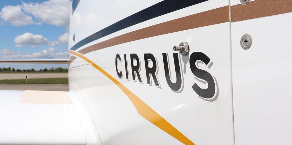 2004 Cirrus Sr22 G2 Forsale Airmart N66pe0013