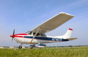 1977 Cessna 182q Skylane Forsale Airmart (12)
