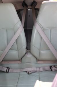 2006 Diamond Da42 Forsale Airmart (18)