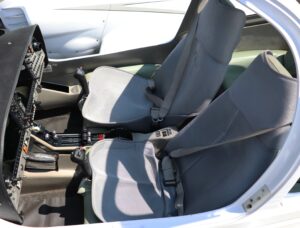 2006 Diamond Da42 Forsale Airmart (2)
