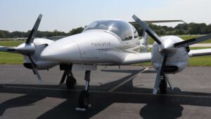 2006 Diamond Da42 Forsale Airmart (8)