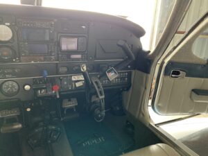 1974 Piper Cherokee 6 260 Forsale Airmart (20)