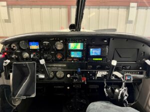 1974 Piper Cherokee 6 260 Forsale Airmart (23)