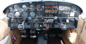1971 Piper Cherokee 180 Forsale Airmart (4)