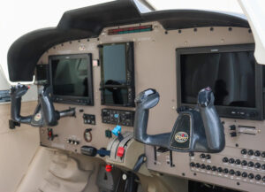 1998 Piper Saratoga Ii Tc N962f Airmart (26)
