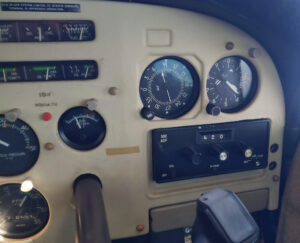 1979 Cessna Turbo Tr182rg Skylane Forsale Airmart (5)