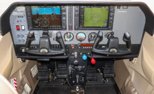2004 Cessna T182tskylane Forsale Airmart (1)