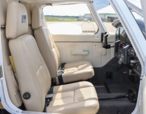 1979 Piper Lanceii Forsale Airmart (15)