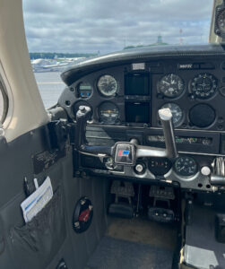 1981 Piper Warrior Forsale Airmart (1)