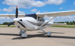 1999 Cessna 182s Skylane Forsale Airmart (7)