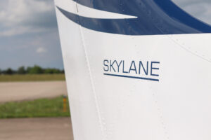 2005 Cessna 182t Forsale Airmart16