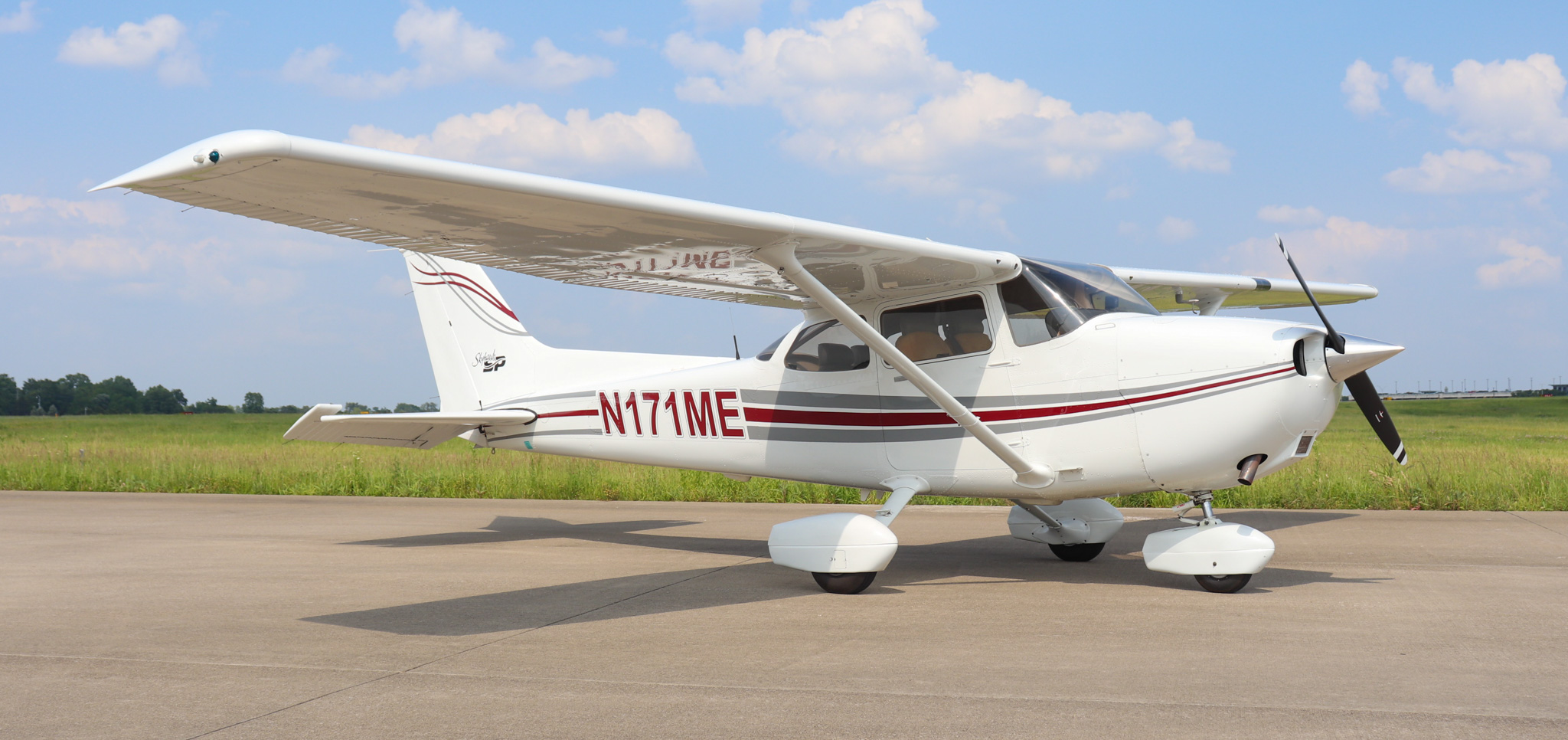 2000 Cessna 172s Skyhawk Forsale Airmart (7)