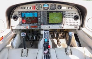 2005 Diamond Da40 Forsale Airmart (1)