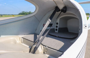 2005 Diamond Da40 Forsale Airmart (7)