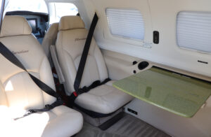Rear Middle Seats N277wt