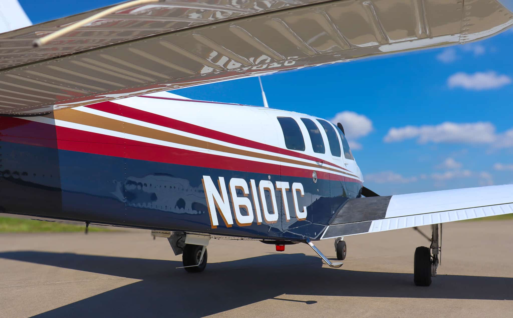 2005 Beechcraft G36 Bonanza Forsale Airmart (23)