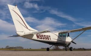 1960 Cessna 210 Forsale Airmart (22)