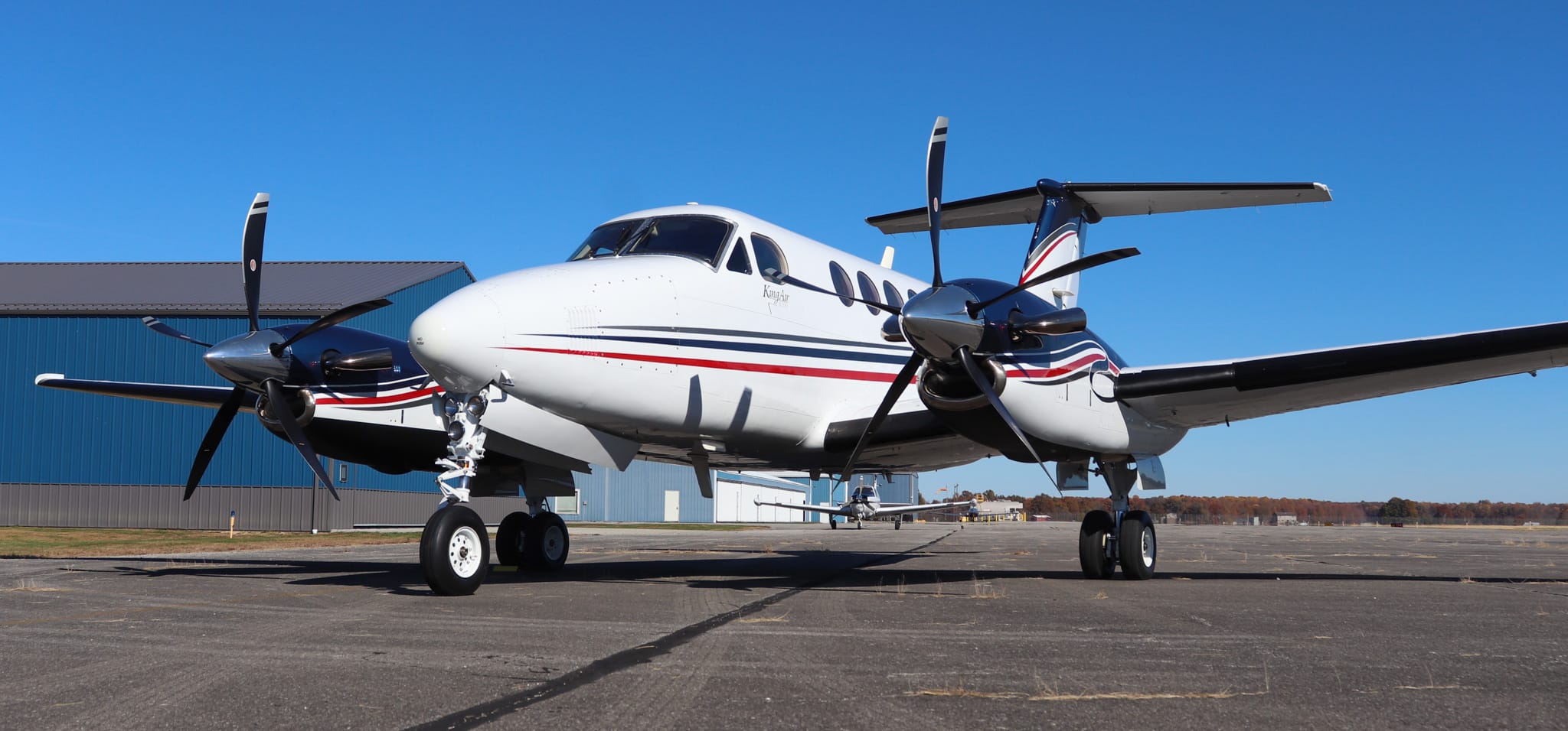 1990 Beechcraft Kingair B200 Forsale Airmart (32)