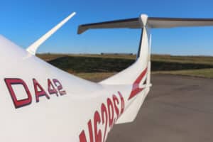 2006 Diamond Da42 Forsale Airmart (21)