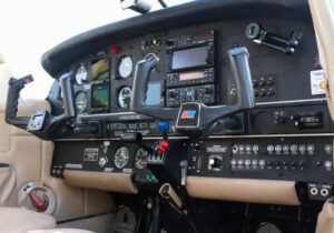 1977 Piper Turbo Arrowiii Forsale Airmart (4)