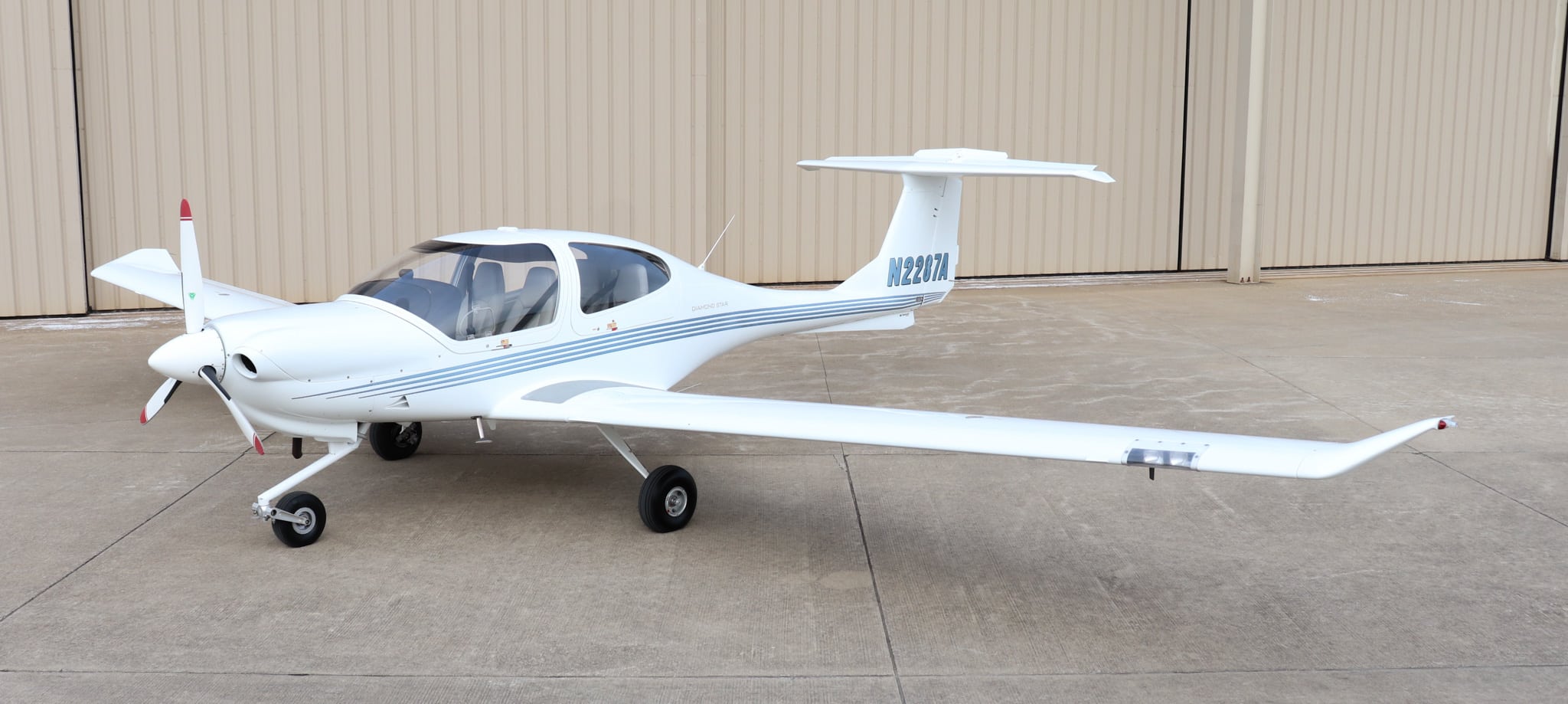 2002 Diamond Da40 Forsale Airmart (7)