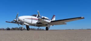 2002 Beech 58 Baron Forsale Airmart (11)