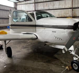 1977 Beechcraft A36 Bonanza Forsale Airmart (7)