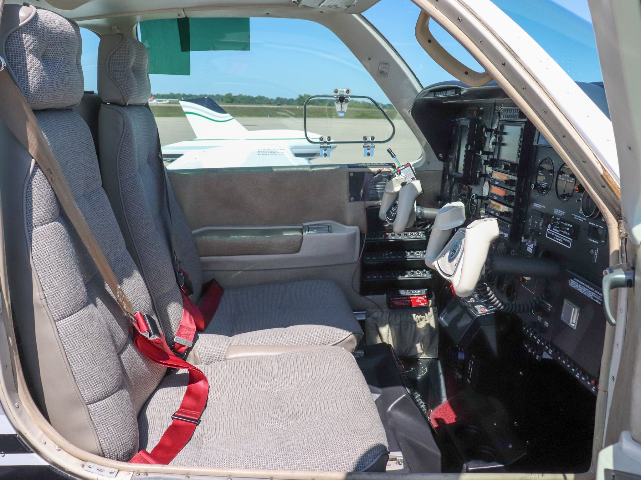 1986 Beech Turbine Bonanza Forsale Airmart (6)