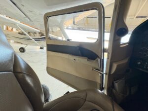 2005 Cessna 182t Skylane Forsale Airmart (28)
