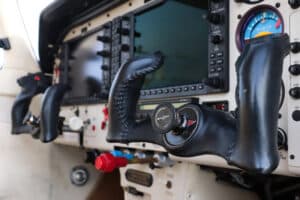 2006 Mooney Ovation2 Forsale Airmart (3)