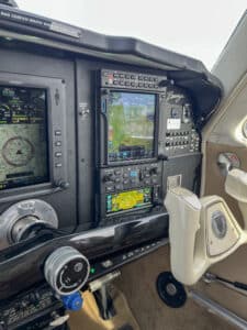 Beechcraft F33a Bonanza Forsale Airmart (26)