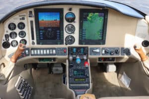 2005 Columbia 400 Forsale Airmart (1)