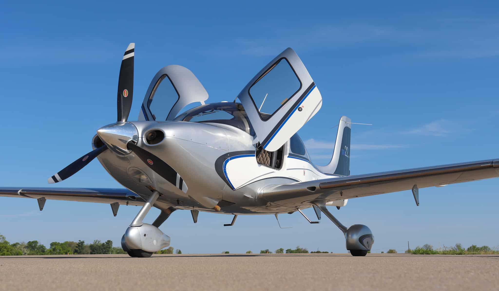 2006 Cirrus Sr22 Forsale Airmart (2)