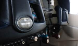 2007 Cessna 182t Skylane Forsale Airmart (6)