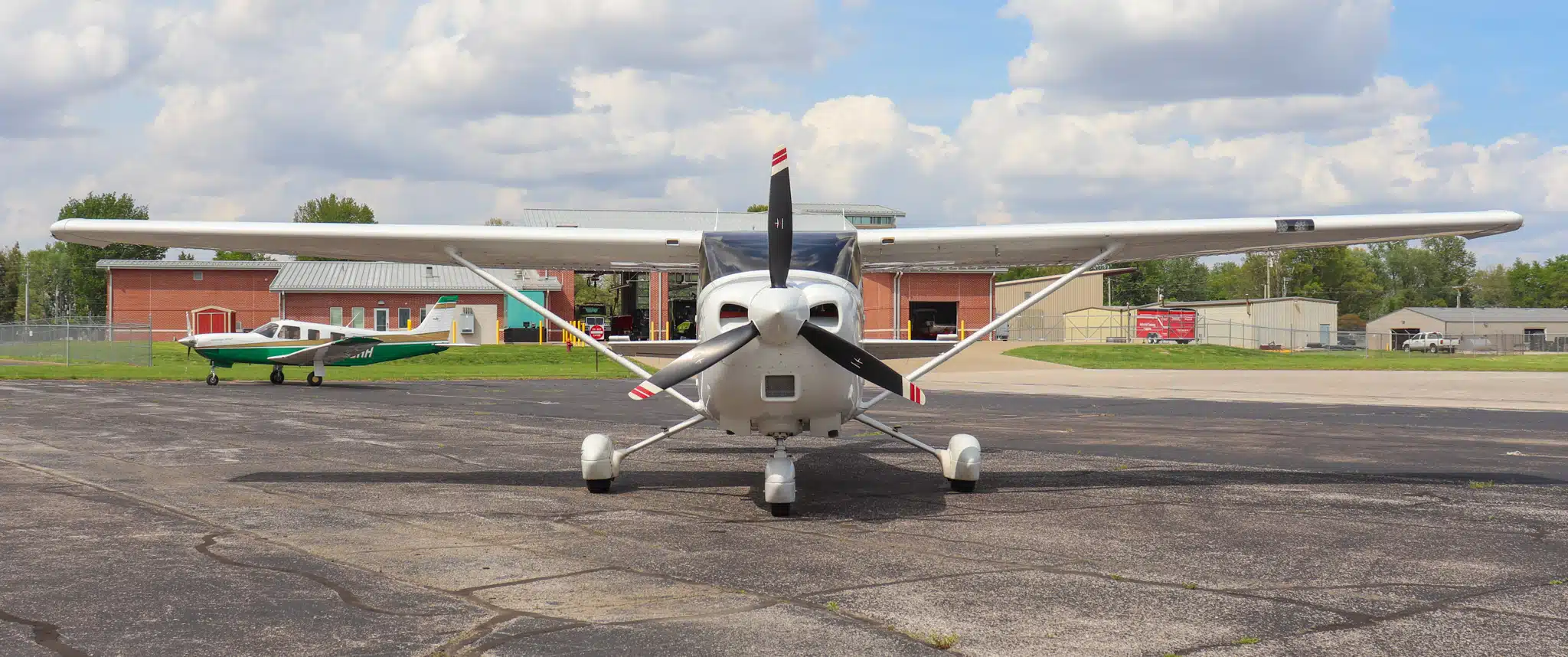 2000 Cessna 182S Skylane for sale at AirMart