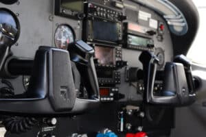 2000 Cessna 182s Skylane Forsale Airmart (5)