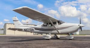 2000 Cessna 182s Skylane Forsale Airmart (6)