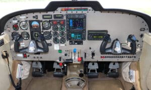 2000 Piper Saratoga Ii Hp Forsale Airmart (1)