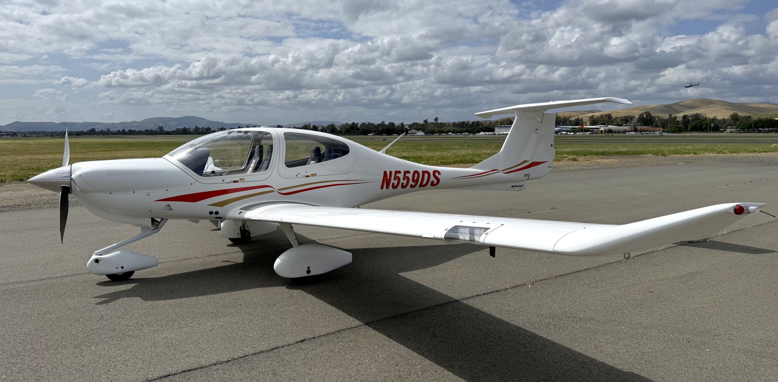 2001 Diamond Da40 Forsale Airmart (4)