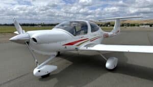 2001 Diamond Da40 Forsale Airmart (6)