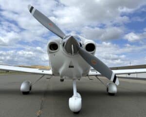 2001 Diamond Da40 Forsale Airmart (8)