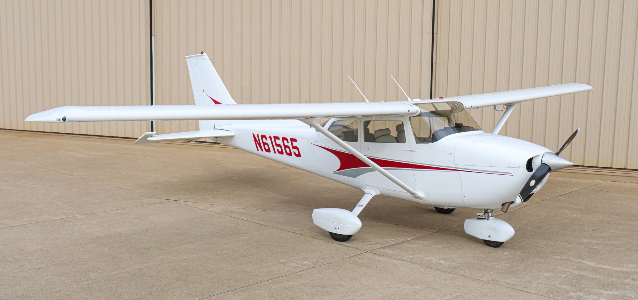 1975 Cessna 172m Skyhawk Forsale Airmart (8)