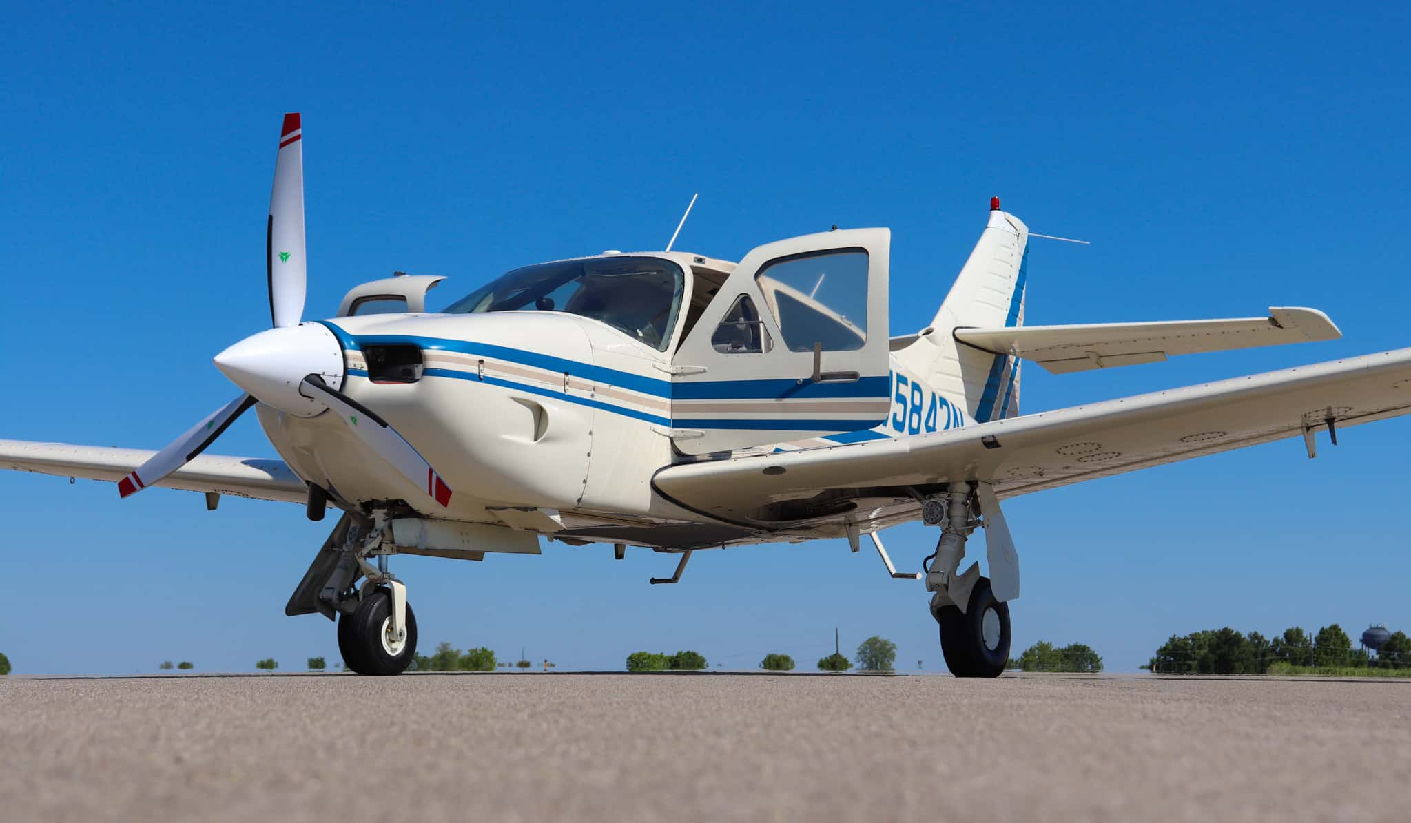 1978 Rockwell Commander 114 Forsale Airmart (5)