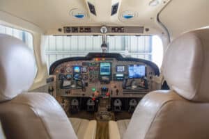 2002 Piper Saratoga Iitc Forsale Airmart (24)