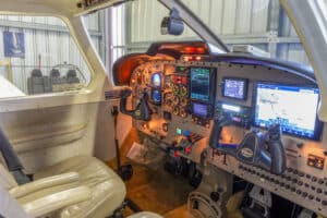 2002 Piper Saratoga Iitc Forsale Airmart (26)